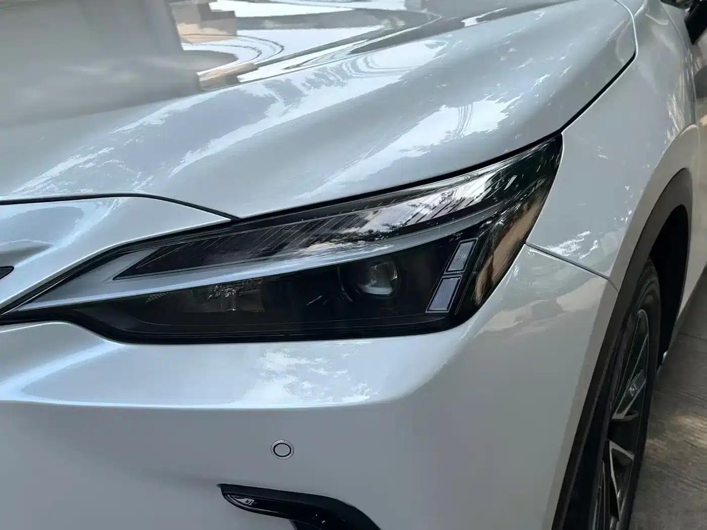 Lexus NX PHEV 2022 400h+ Premium Edition — миниатюра 7