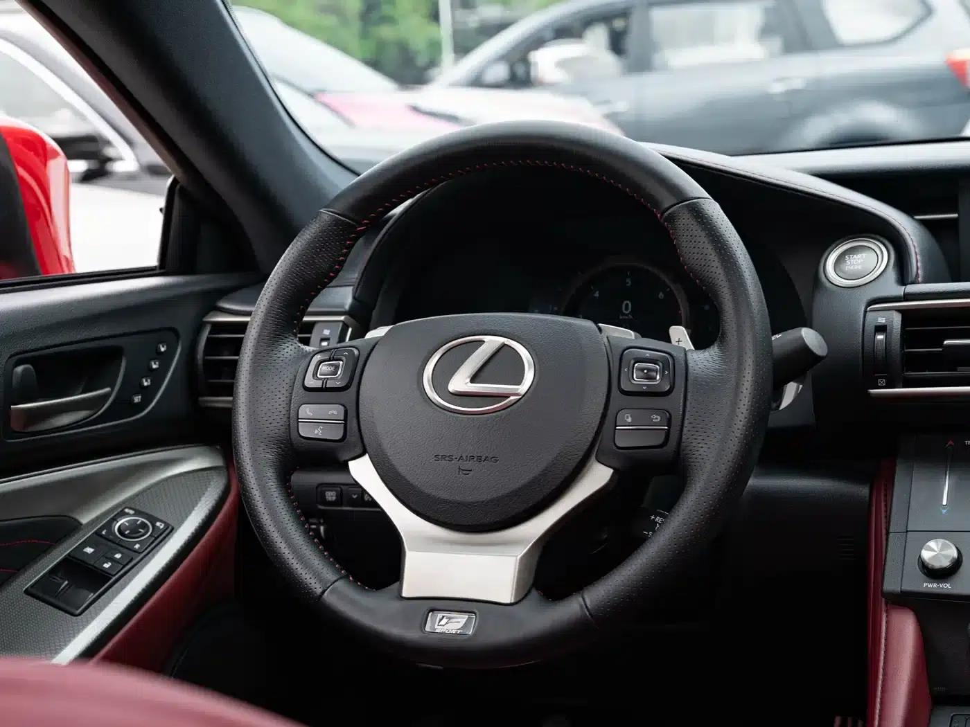 Lexus RC 2016 200t F SPORT Edition — миниатюра 12