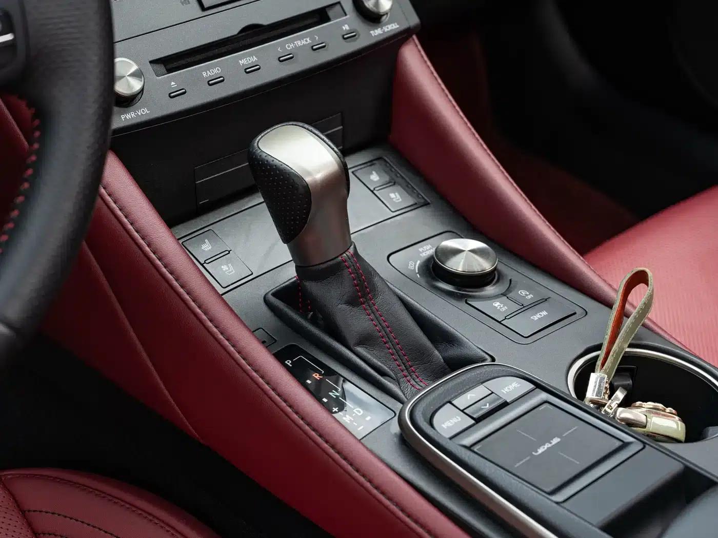 Lexus RC 2016 200t F SPORT Edition — миниатюра 13
