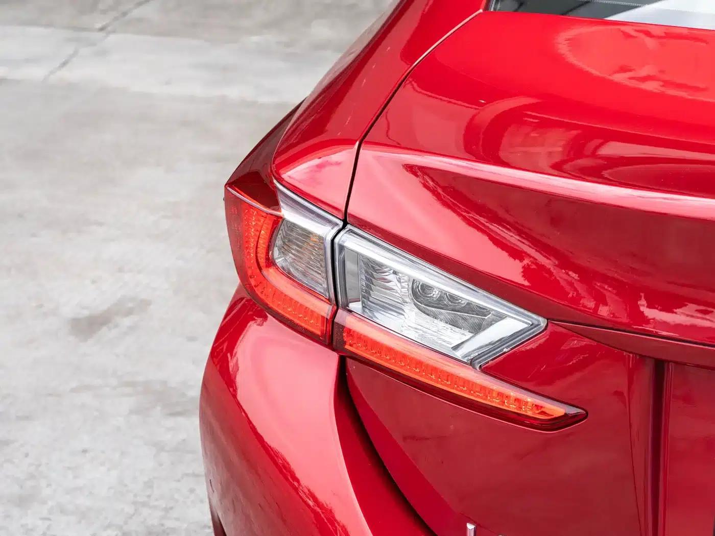 Lexus RC 2016 200t F SPORT Edition — миниатюра 6