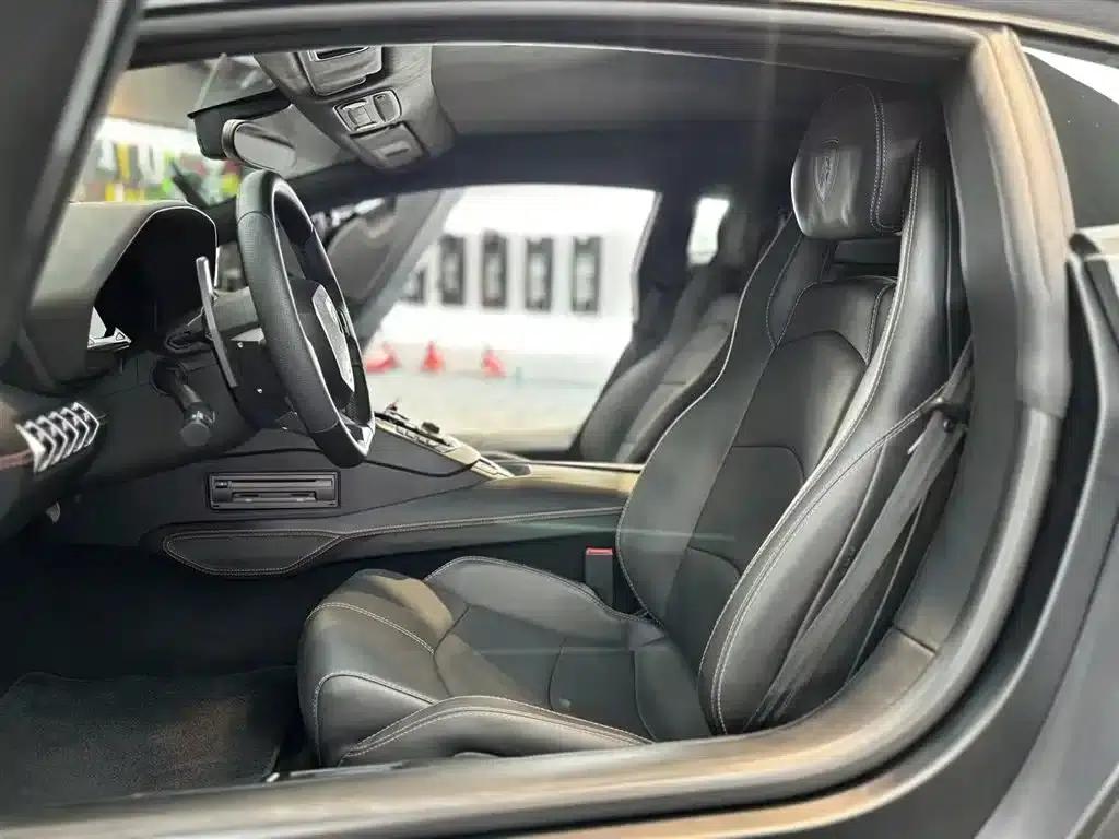 2011 Aventador LP 700-4 — миниатюра 9