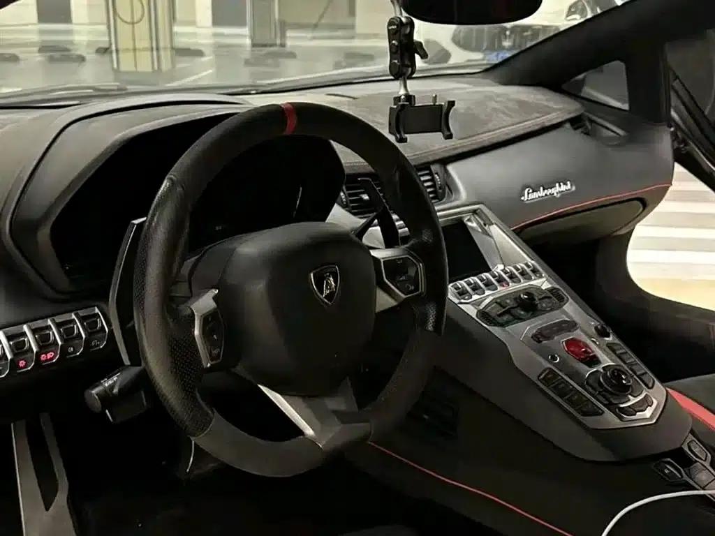 2011 Aventador LP 700-4 — миниатюра 7