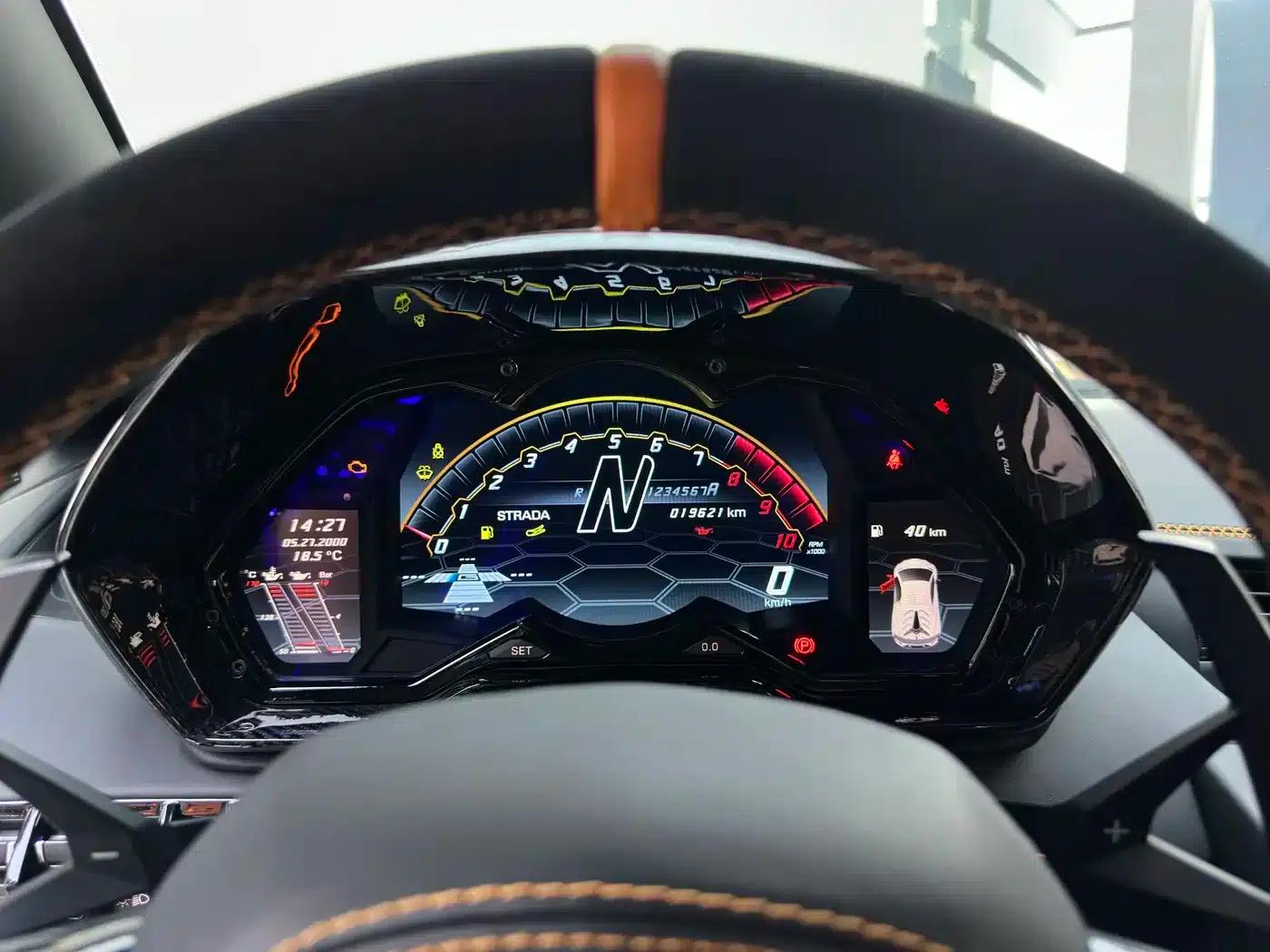 2011 Aventador LP 700-4 — миниатюра 24