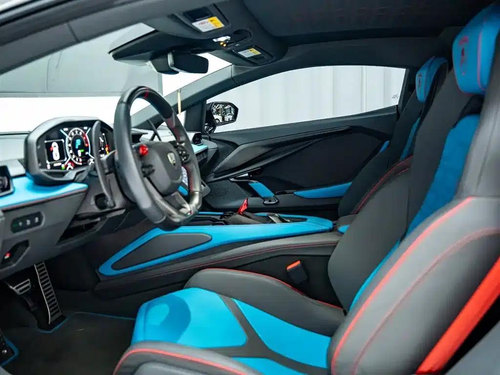 Revuelto 2023 6.5L PHEV Standard Edition — миниатюра 10