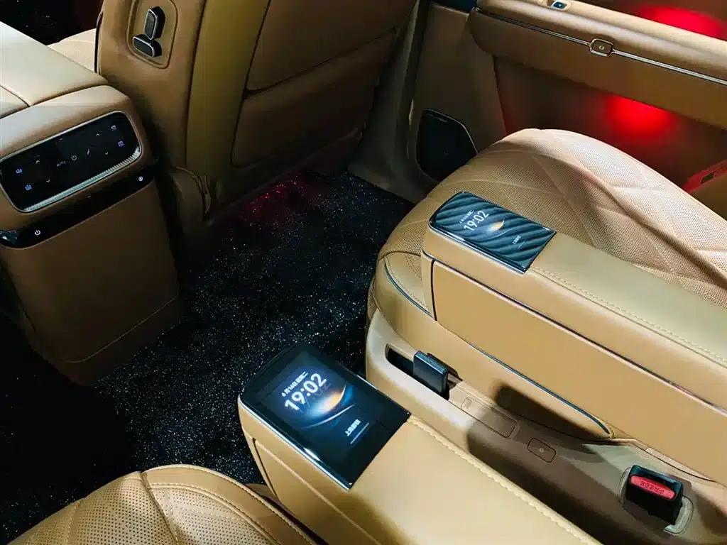 Voyah Taishan 2026 Max+ — миниатюра 16