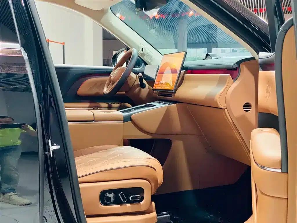 Voyah Taishan 2026 Max+ — миниатюра 20