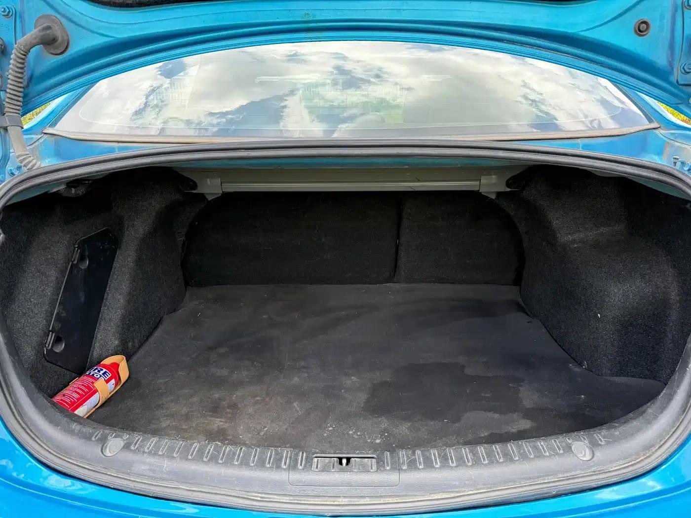 Mazda 3 Axela 2013 Sedan 1.6L Automatic Elite — миниатюра 16