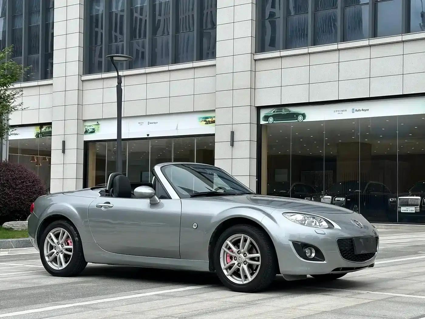 Mazda MX-5 2009 2.0 — миниатюра 3
