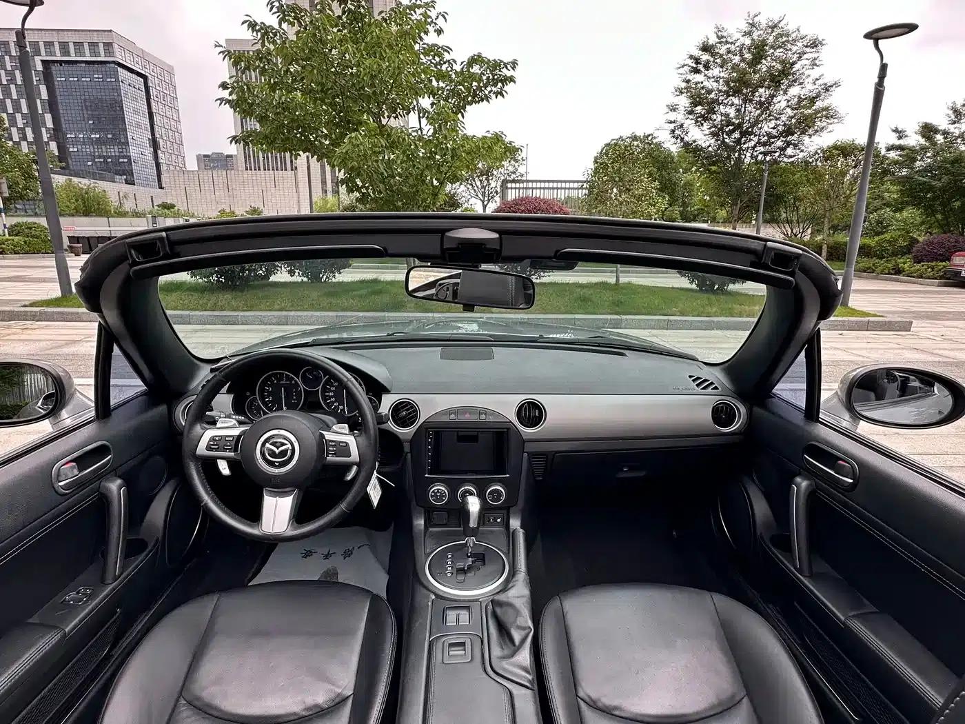 Mazda MX-5 2009 2.0 — миниатюра 9