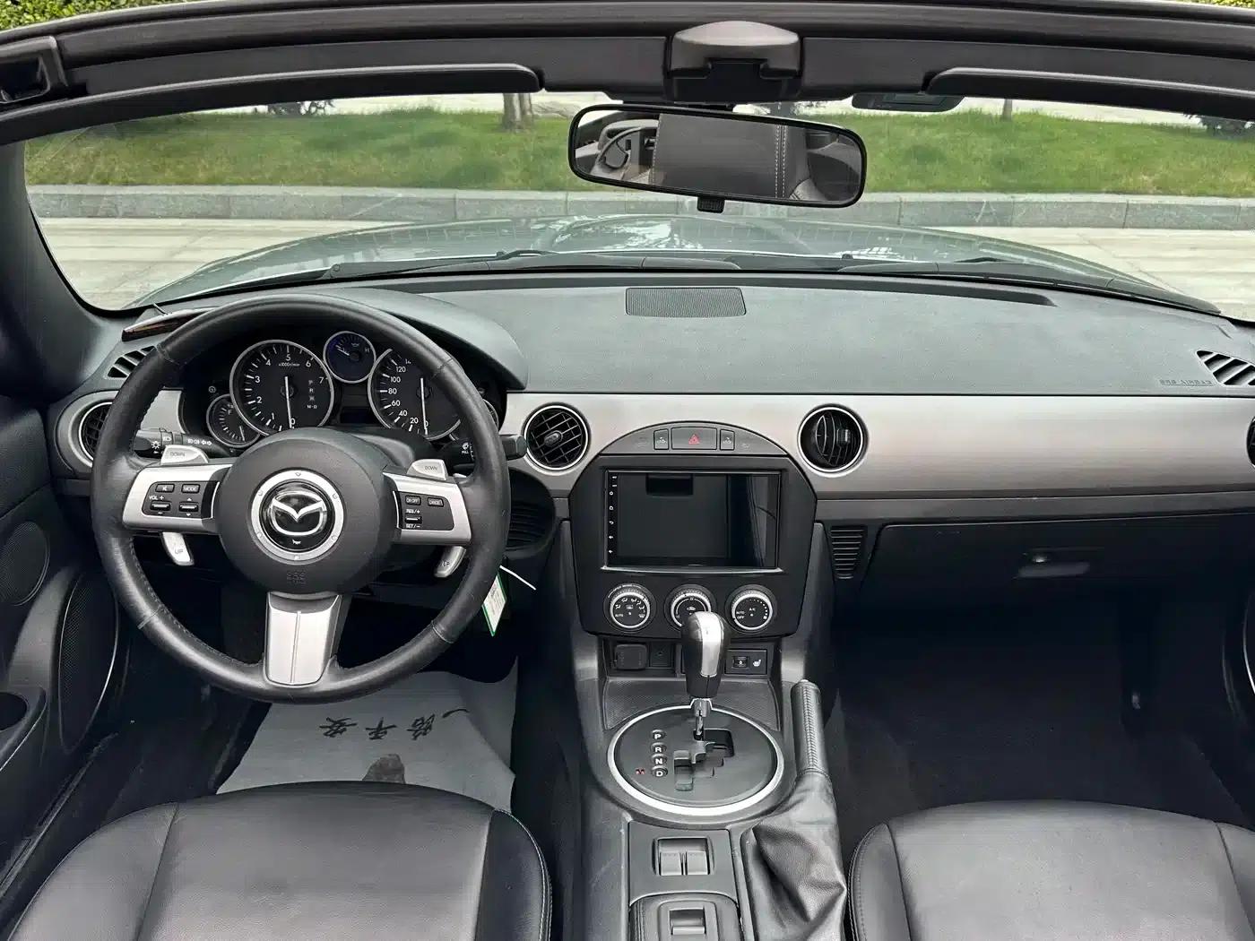 Mazda MX-5 2009 2.0 — миниатюра 10