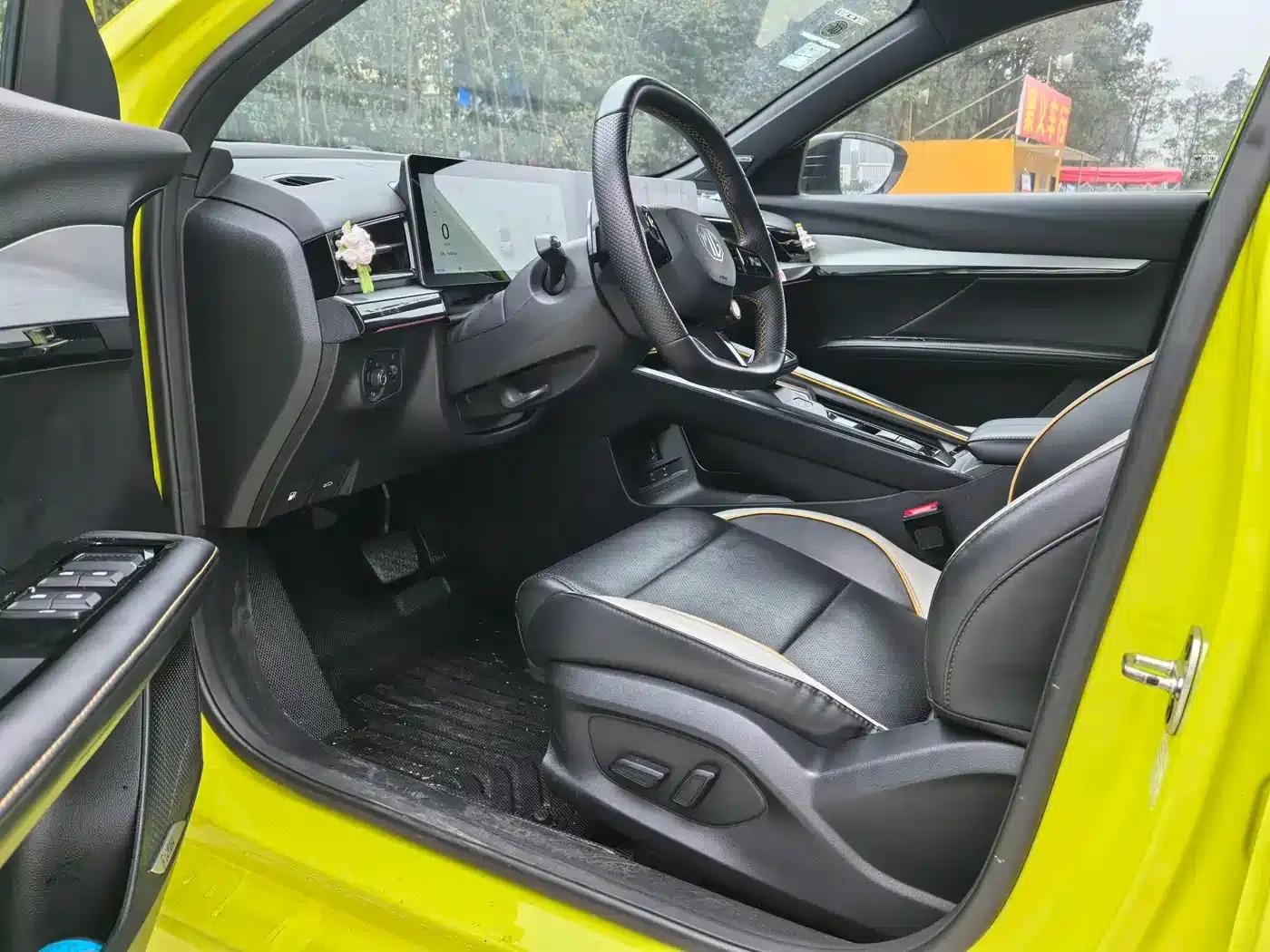 MG5 Scorpio 2022 1.5T Trophy Sport Luxury Edition — миниатюра 4