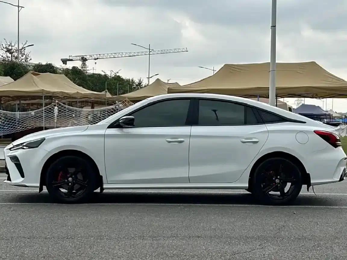 MG5 Scorpio 2022 1.5T Trophy Sport Flagship Edition — миниатюра 3