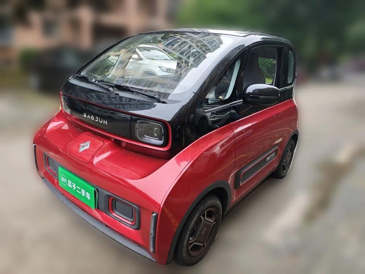 Baojun E300 2020 Starry Intelligence Edition — миниатюра 1