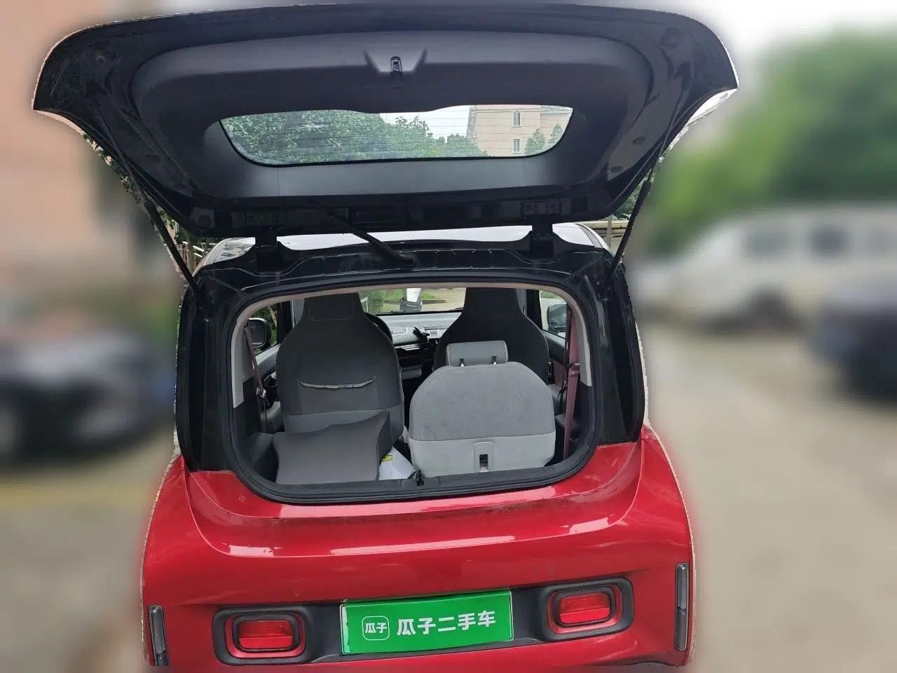 Baojun E300 2020 Starry Intelligence Edition — миниатюра 19