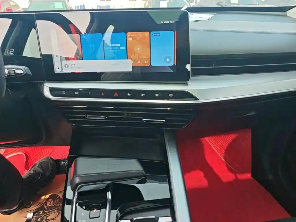 MG ONE 2022 α-Smart Sports Series 1.5T Starter Edition — миниатюра 13