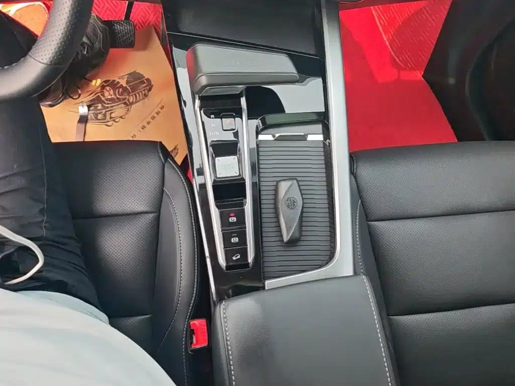 MG ONE 2022 α-Smart Sports Series 1.5T Starter Edition — миниатюра 14