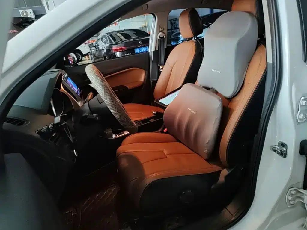 2016 Ford GT 1.4TGI TST Dual-Clutch Premium Edition — миниатюра 15