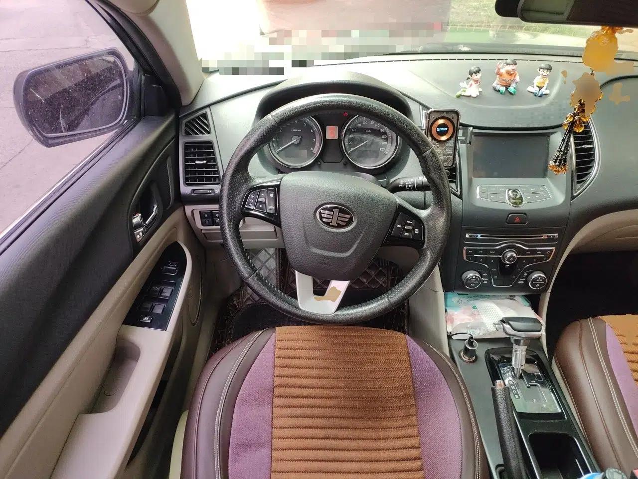 Bestune B50 2013 1.6L automatic luxury version — миниатюра 10