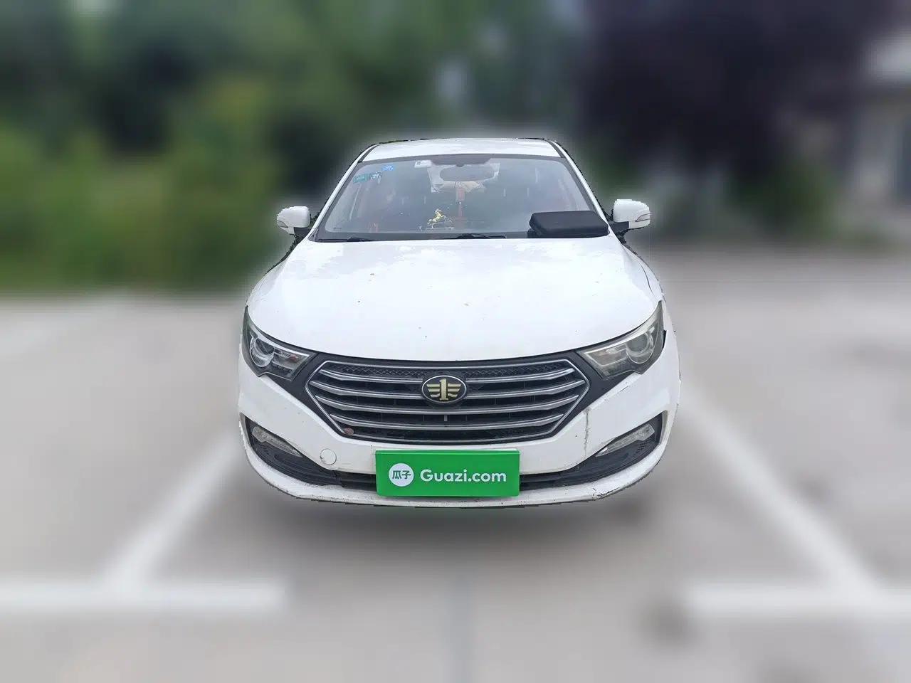 Bestune B30 2017 1.6L manual Comfort trim level — миниатюра 2