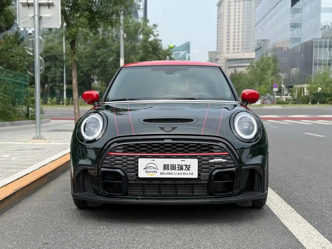 2022 MINI JCW Facelift 2.0T JOHN COOPER WORKS ALL-IN — миниатюра 2