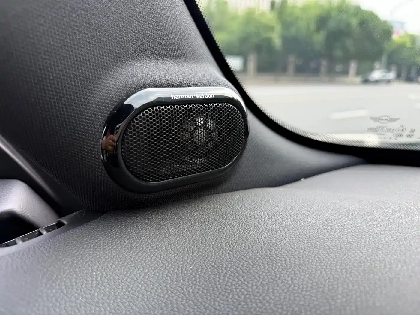 2022 MINI JCW Facelift 2.0T JOHN COOPER WORKS ALL-IN — миниатюра 14