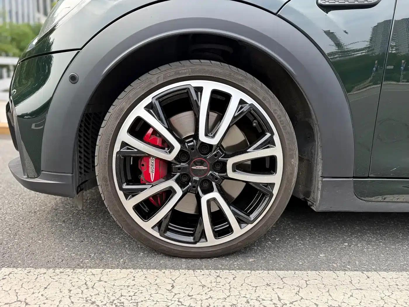 2022 MINI JCW Facelift 2.0T JOHN COOPER WORKS ALL-IN — миниатюра 7
