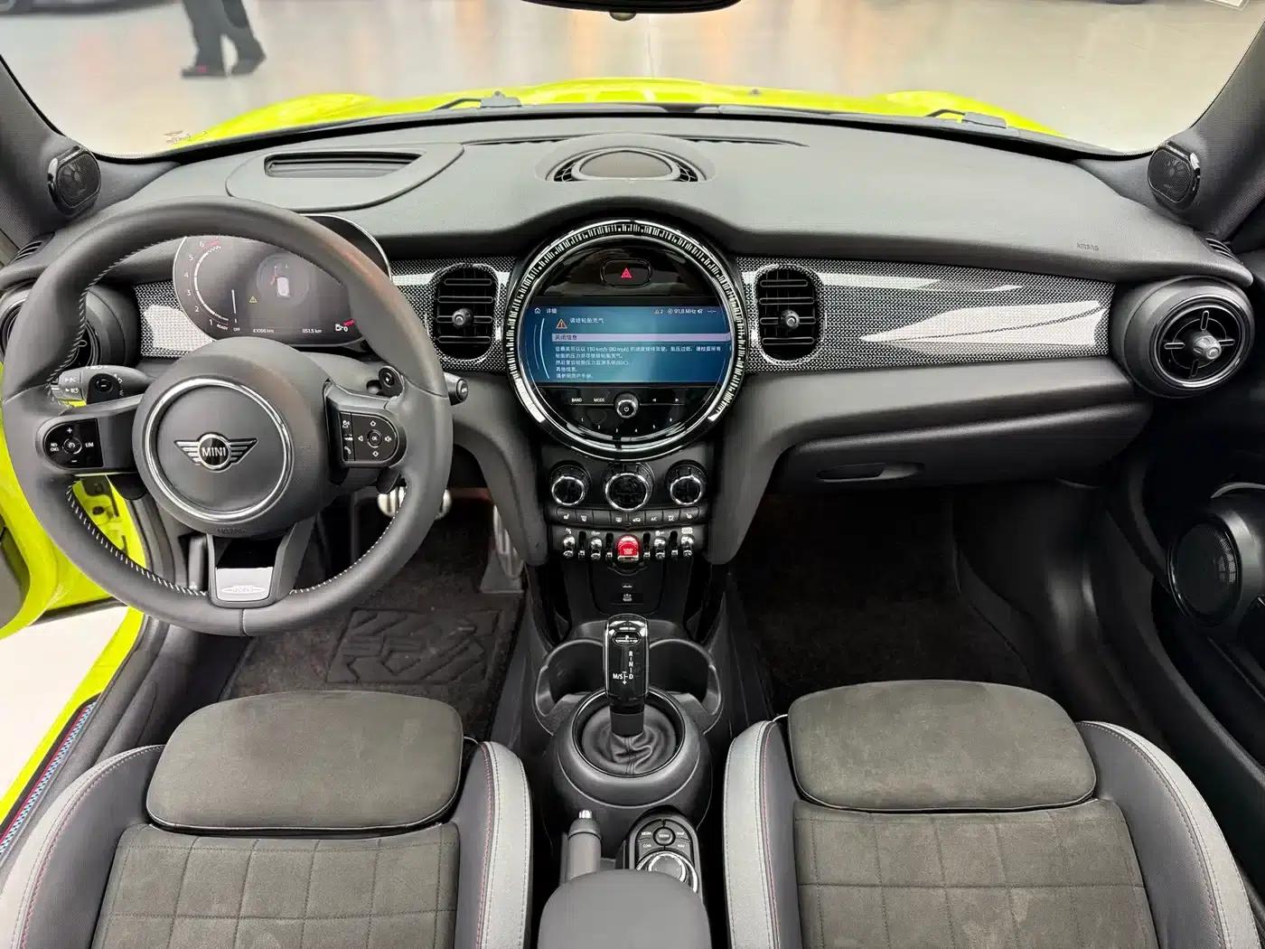 MINI JCW 2023 2.0T JOHN COOPER WORKS ALL-IN — миниатюра 12