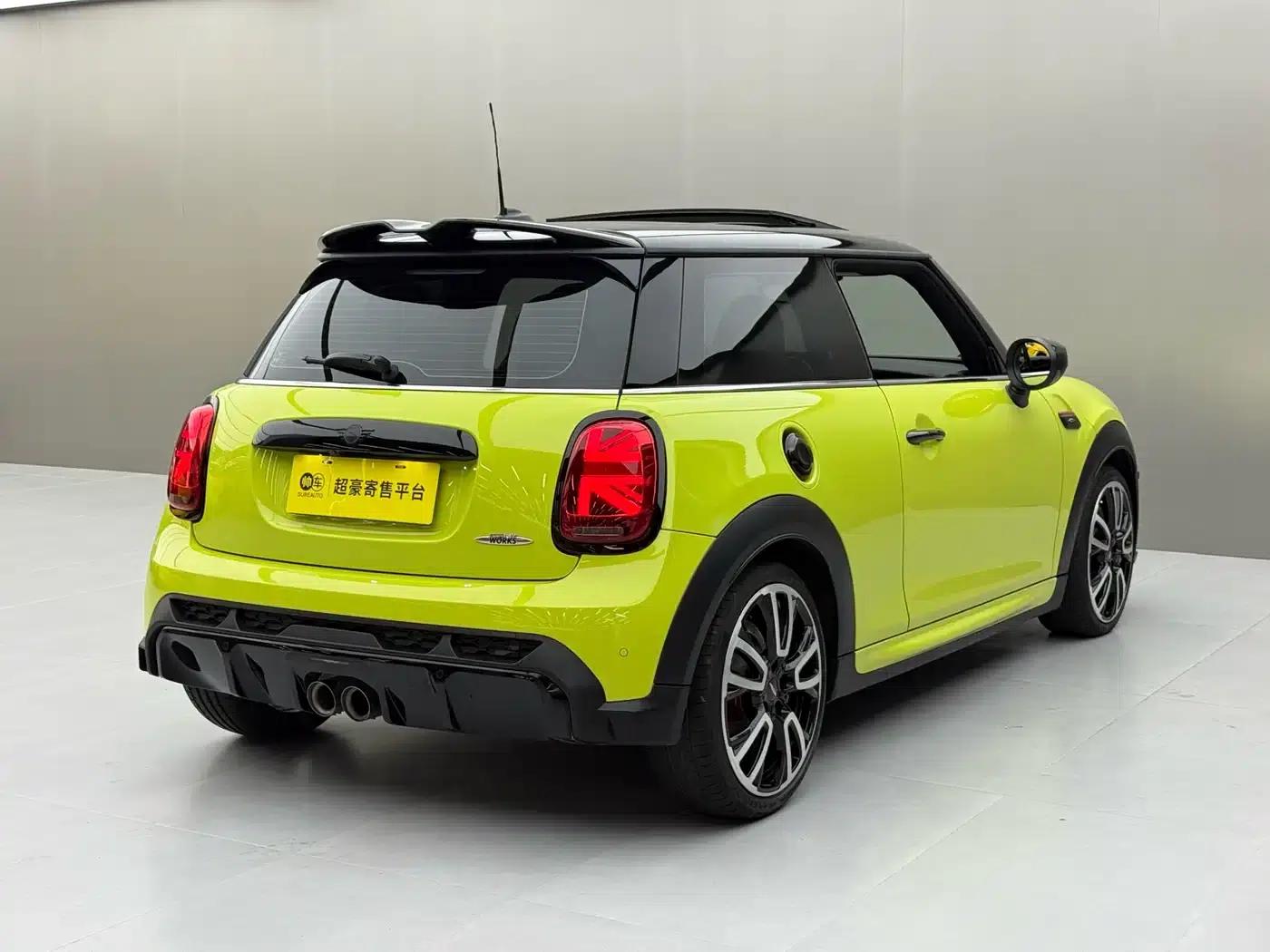 MINI JCW 2023 2.0T JOHN COOPER WORKS ALL-IN — миниатюра 4