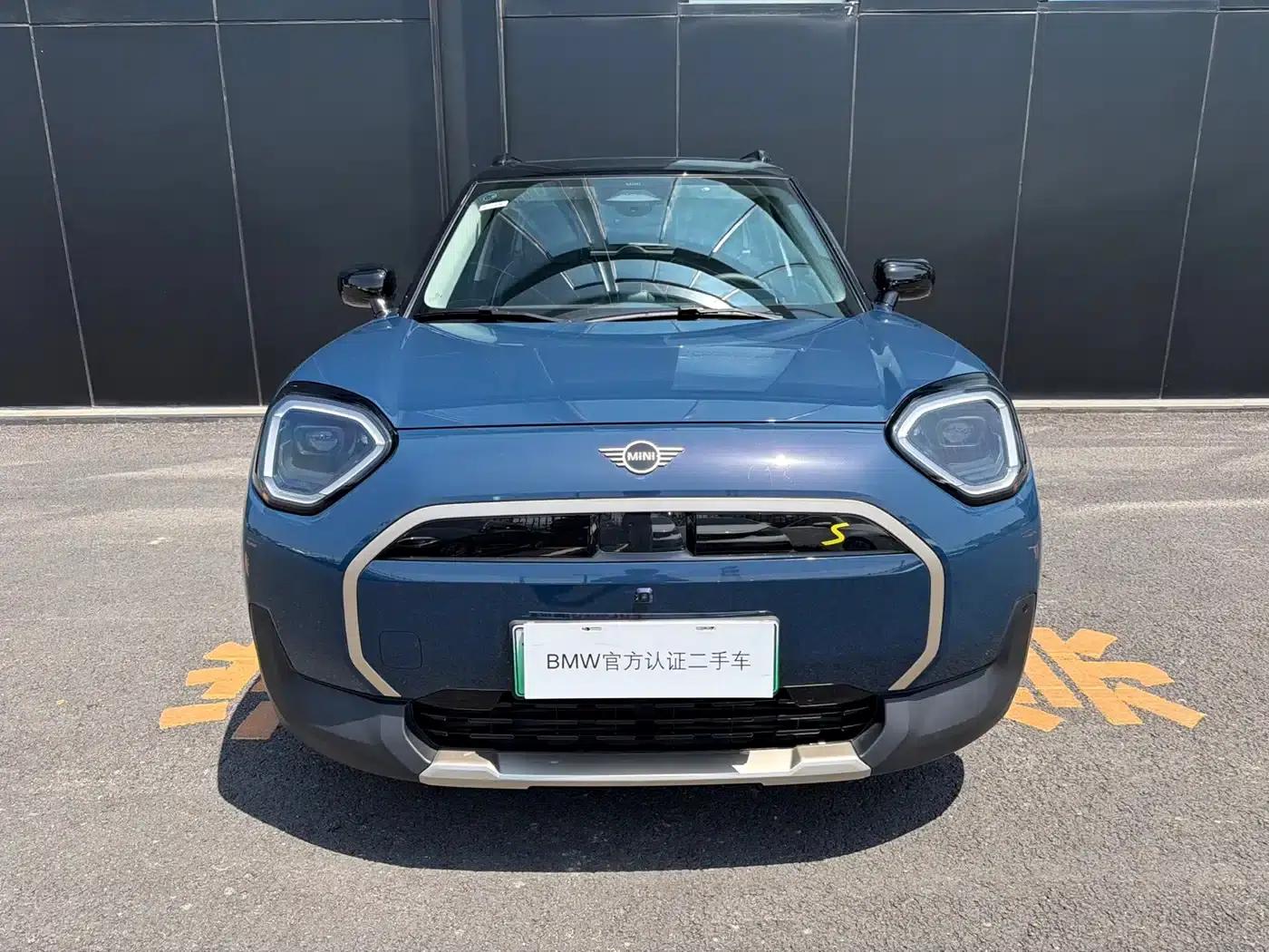 2024 Electric MINI Aceman SE Artist — миниатюра 2