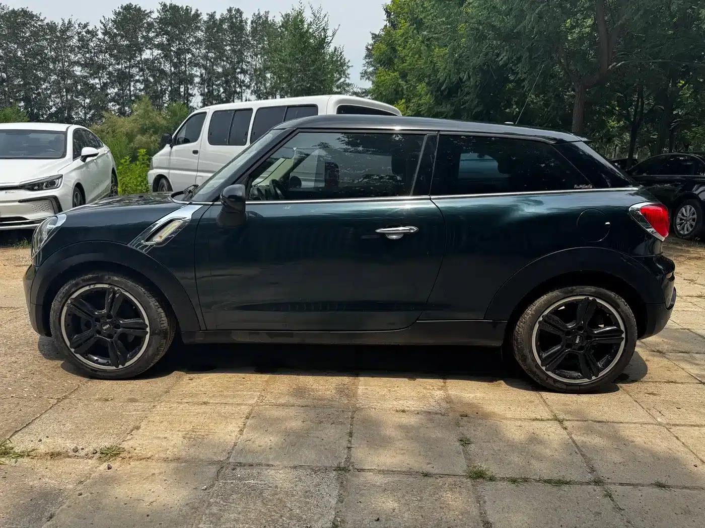 MINI PACEMAN 2014 1.6T COOPER ALL4 — миниатюра 8