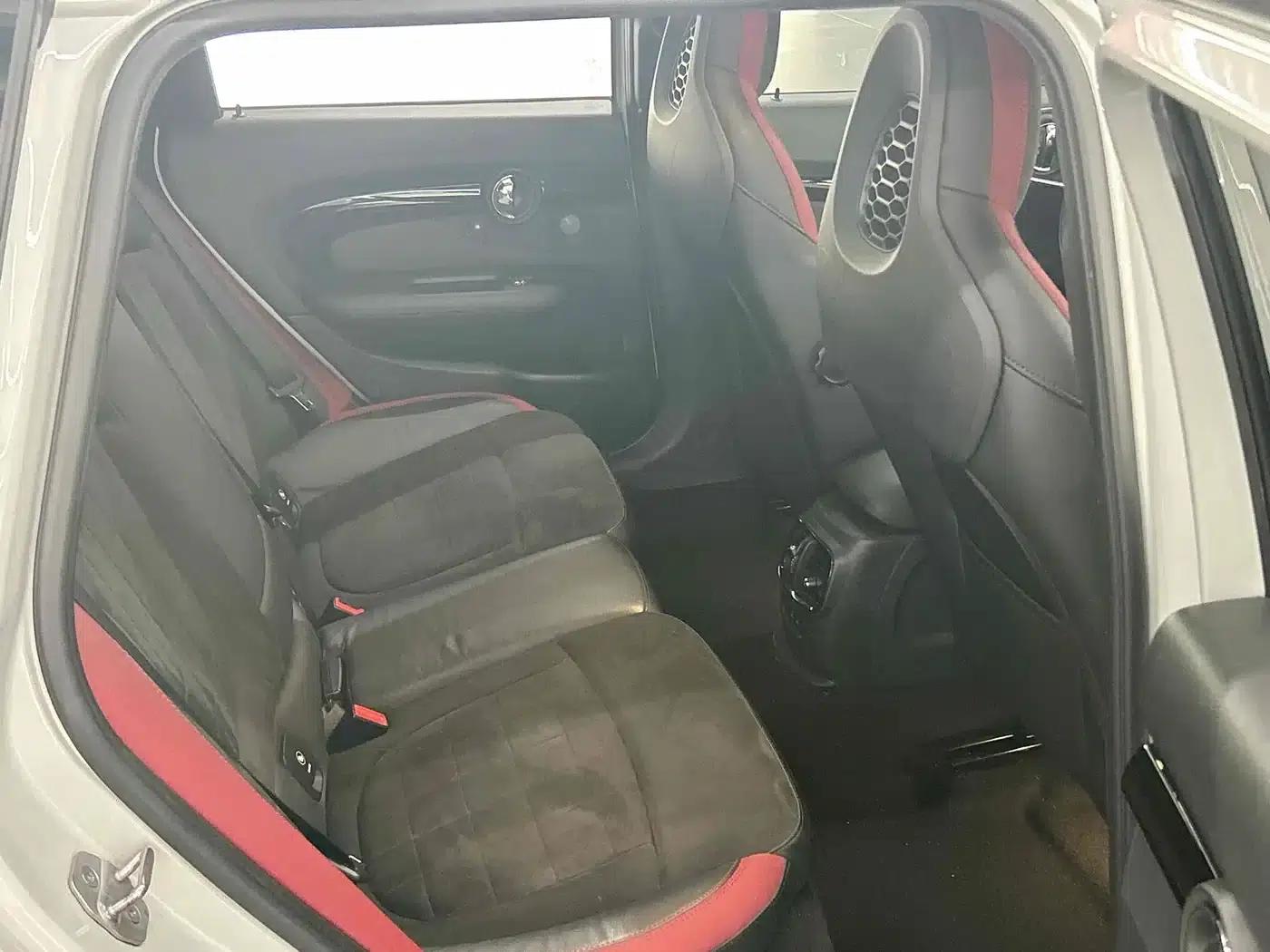 MINI JCW CLUBMAN 2018 2.0T JOHN COOPER WORKS ALL- — миниатюра 17
