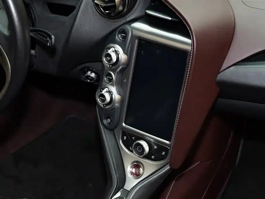 McLaren 720S 2019 4.0T Coupe — миниатюра 15