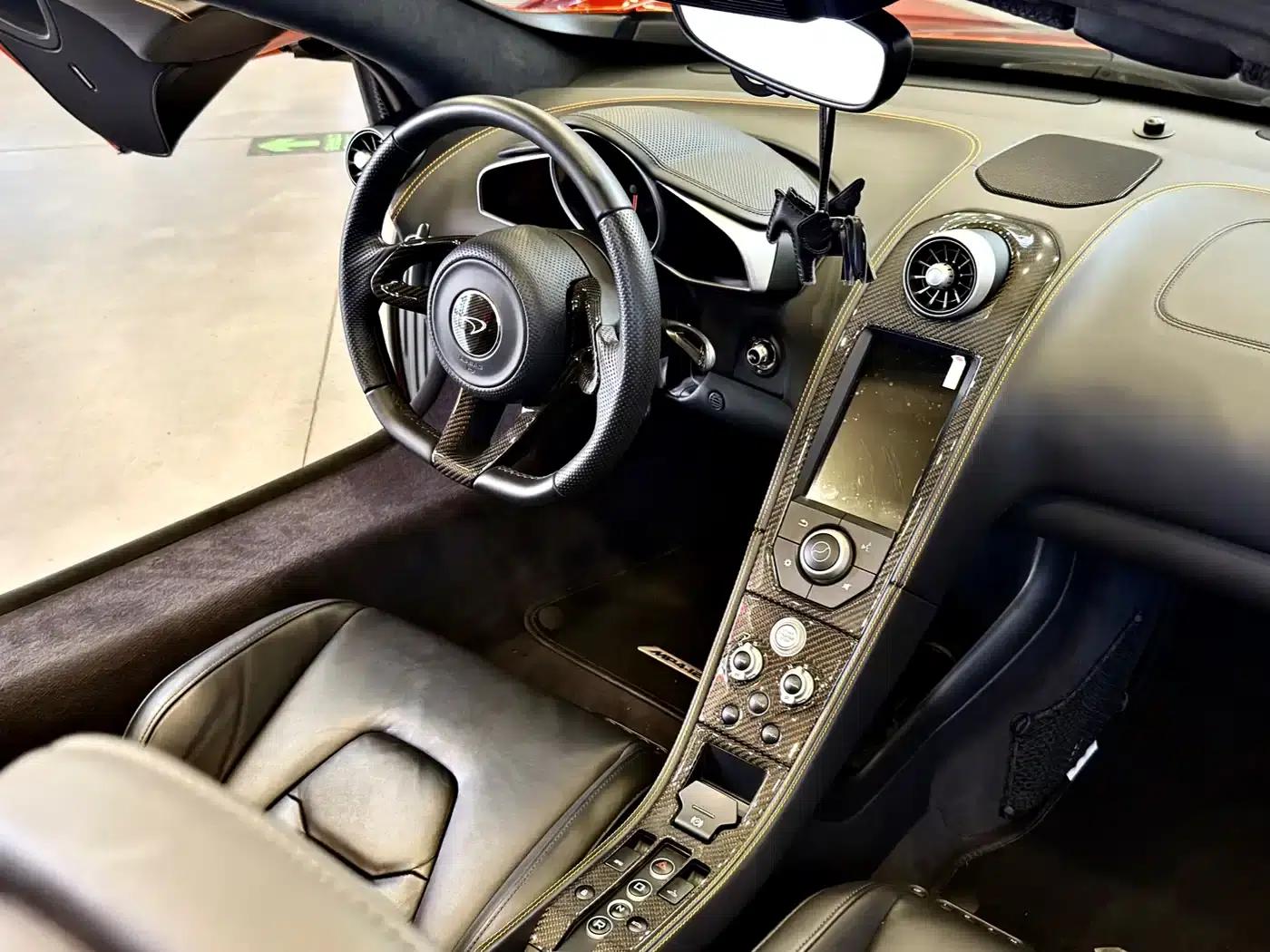 McLaren 12C 2013 3.8T SPIDER — миниатюра 16