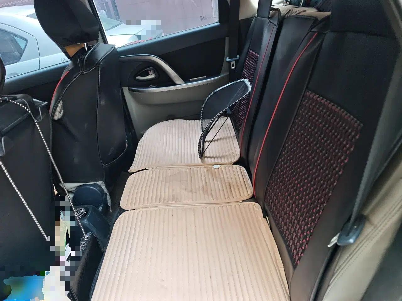 CHANGAN CX20 2011 1.3L Automatic Sport Edition — миниатюра 17