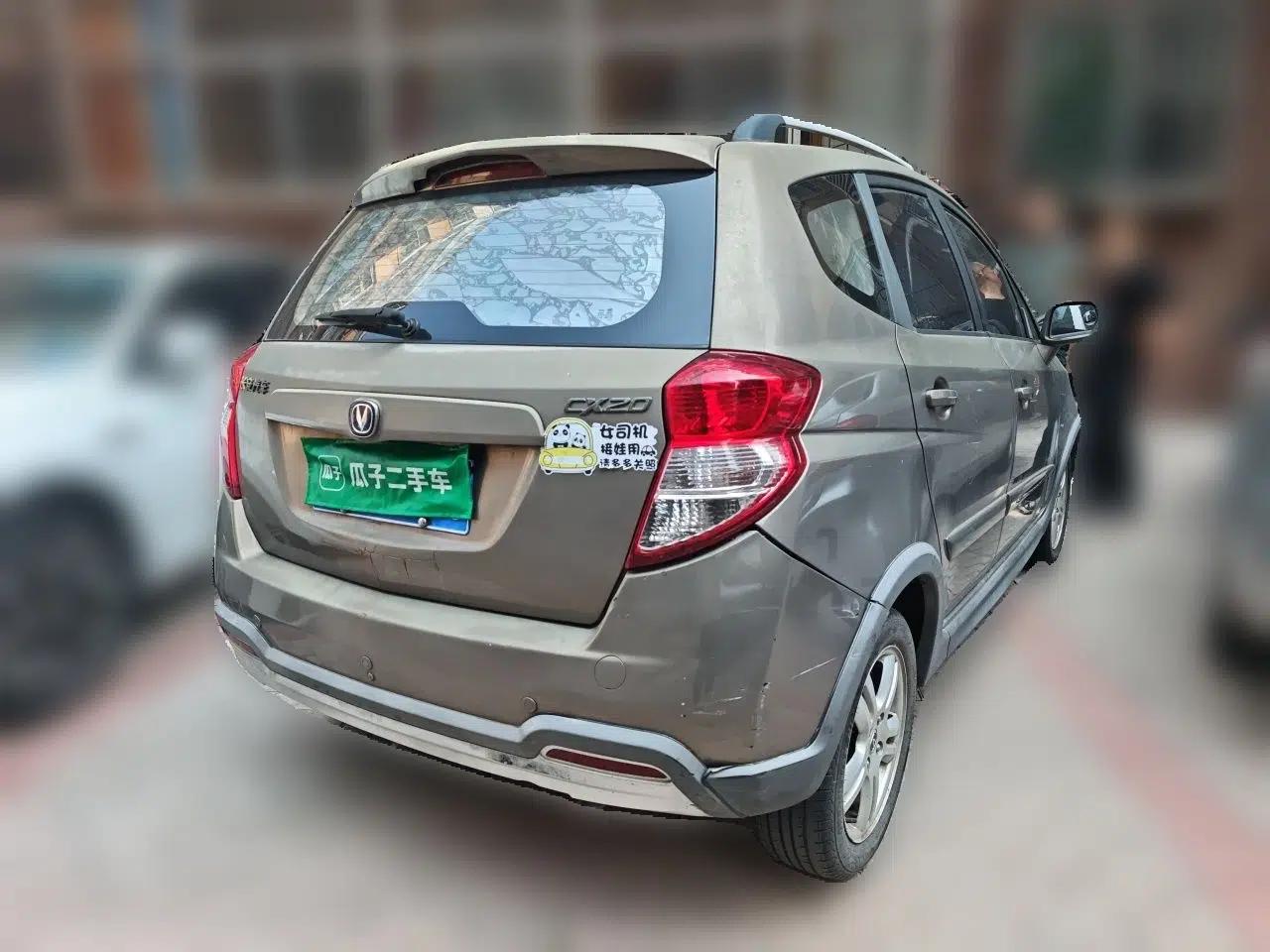CHANGAN CX20 2011 1.3L Automatic Sport Edition — миниатюра 6