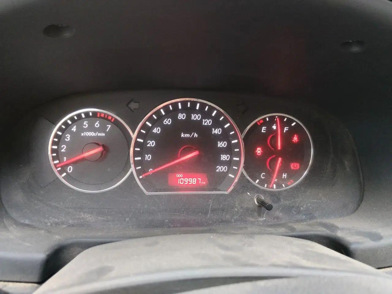 CHANGAN Alsvin V3 2015 1.4L Manual Meiruan Model China V Standard — миниатюра 11