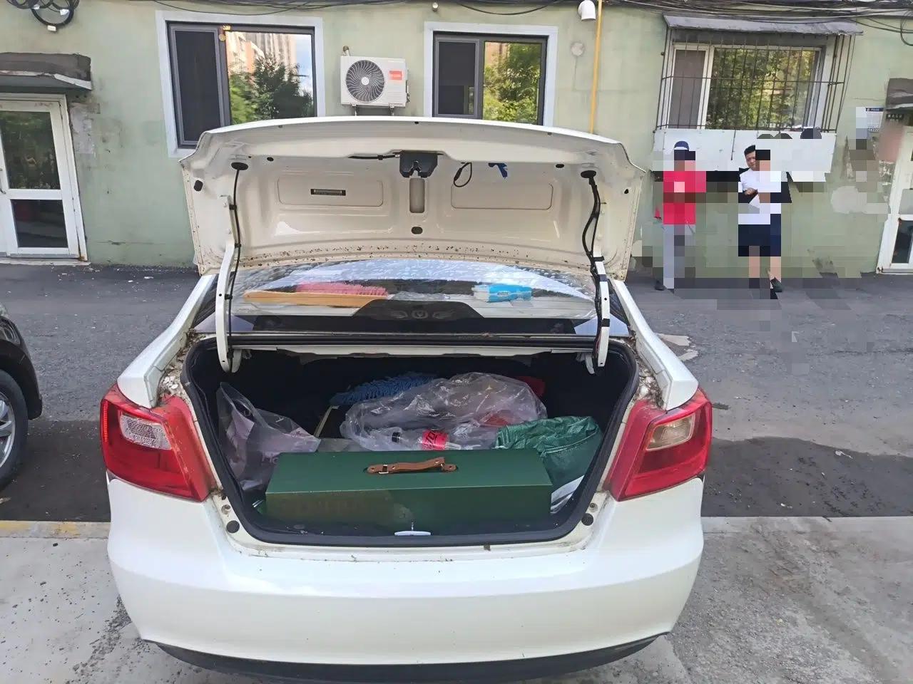 CHANGAN Alsvin V3 2015 1.4L Manual Meiruan Model China V Standard — миниатюра 19