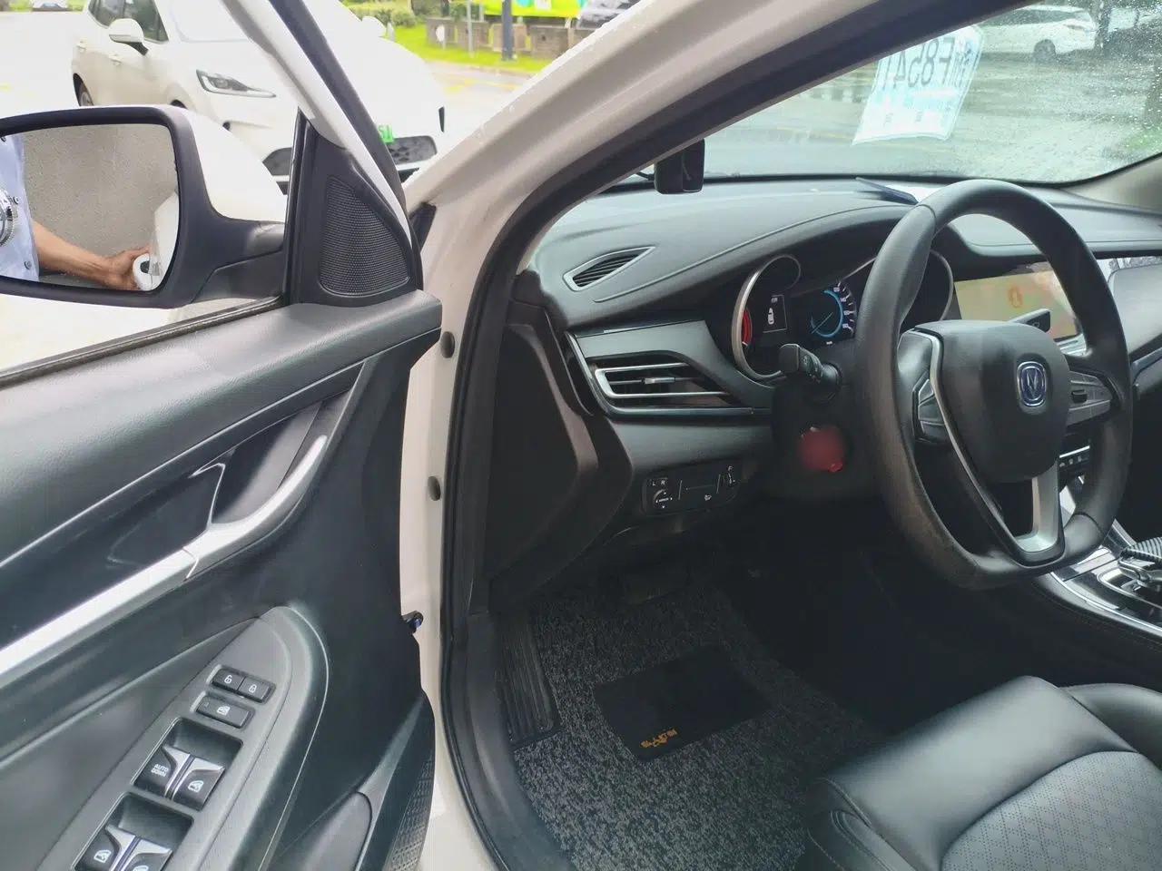 CHANGAN Eado New Energy 2022 EV460 Smart Ride-Hailing Edition – Lithium Iron Phosphate — миниатюра 16