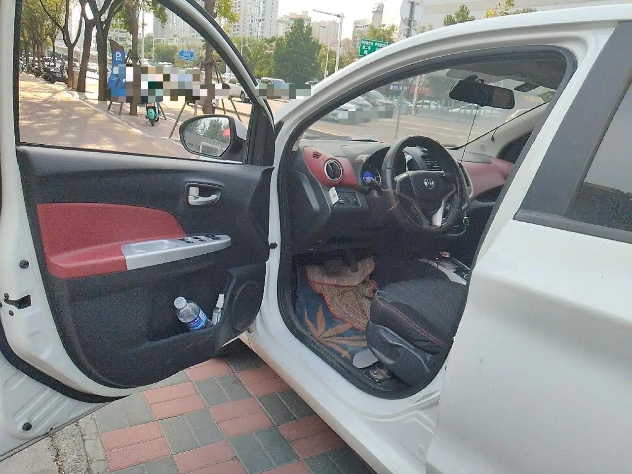 CHANGAN Benni EV 2019 EV360 Standard Model — миниатюра 16