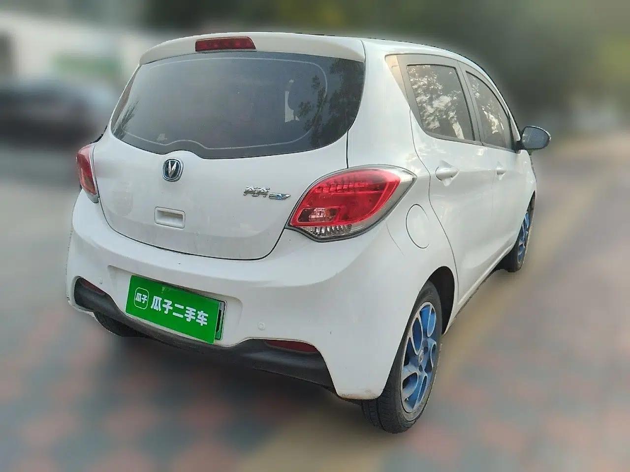 CHANGAN Benni EV 2019 EV360 Standard Model — миниатюра 6