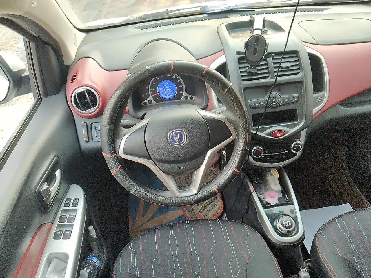 CHANGAN Benni EV 2019 EV360 Standard Model — миниатюра 10