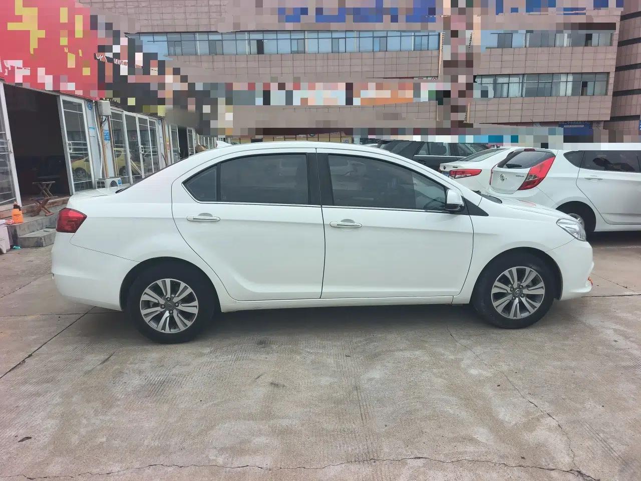 Great Wall C30 2016 1.5L Manual Luxury Model — миниатюра 4