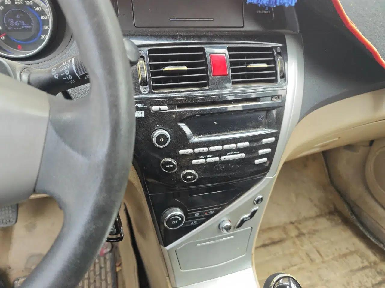 Great Wall C30 2013 1.5L Manual Comfort Model — миниатюра 13