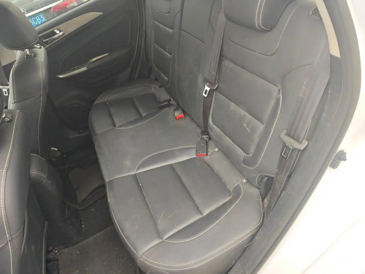 CHANGAN OSHAN COS5 2021 1.6L CVT Luxury Model — миниатюра 17
