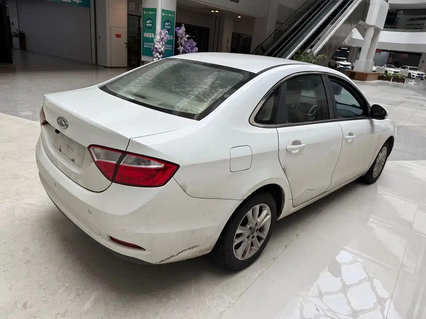 Chery Arrizo 7 2016 1.6L CVT Premium Edition — миниатюра 6
