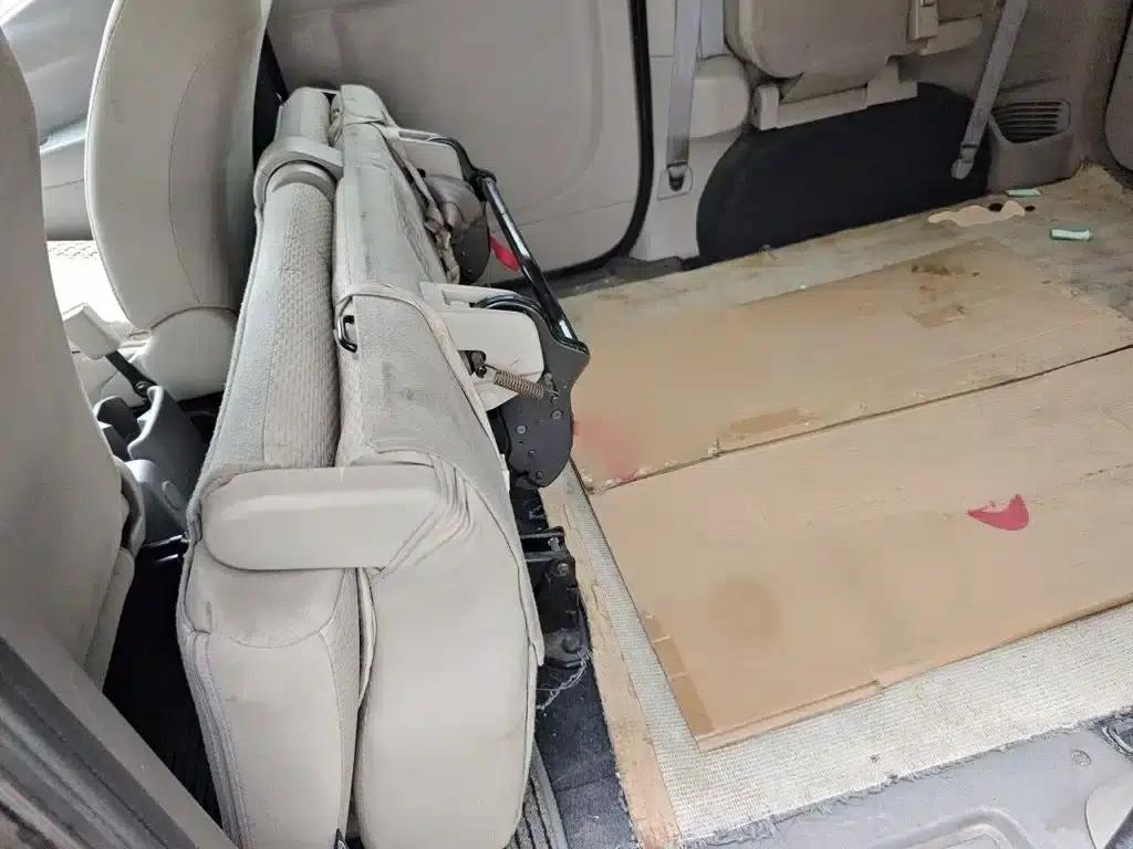 Nissan NV200 2013 1.6L Luxury Edition (China IV Emission Standard) — миниатюра 15