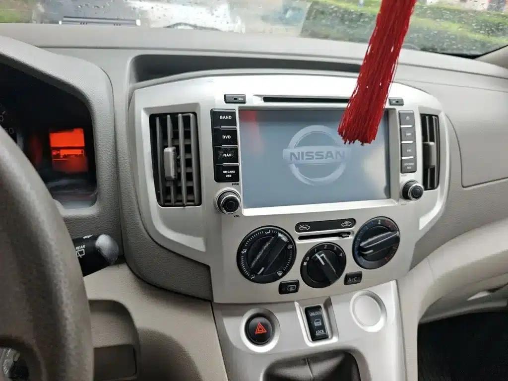 Nissan NV200 2013 1.6L Luxury Edition (China IV Emission Standard) — миниатюра 6