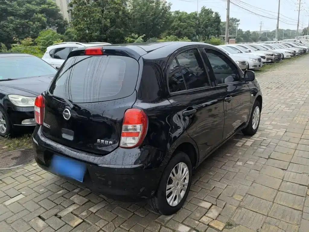 March 2010 1.5L Automatic Easy-Display Edition — миниатюра 7