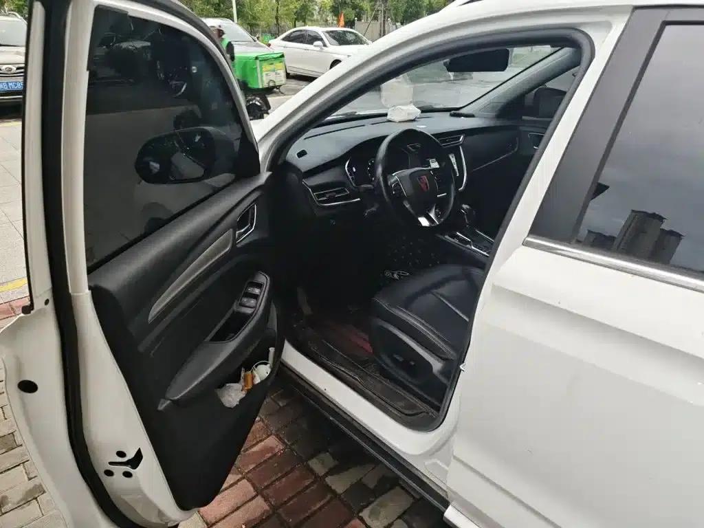 Roewe RX3 2018 1.6L CVT Internet Smart Edition — миниатюра 14