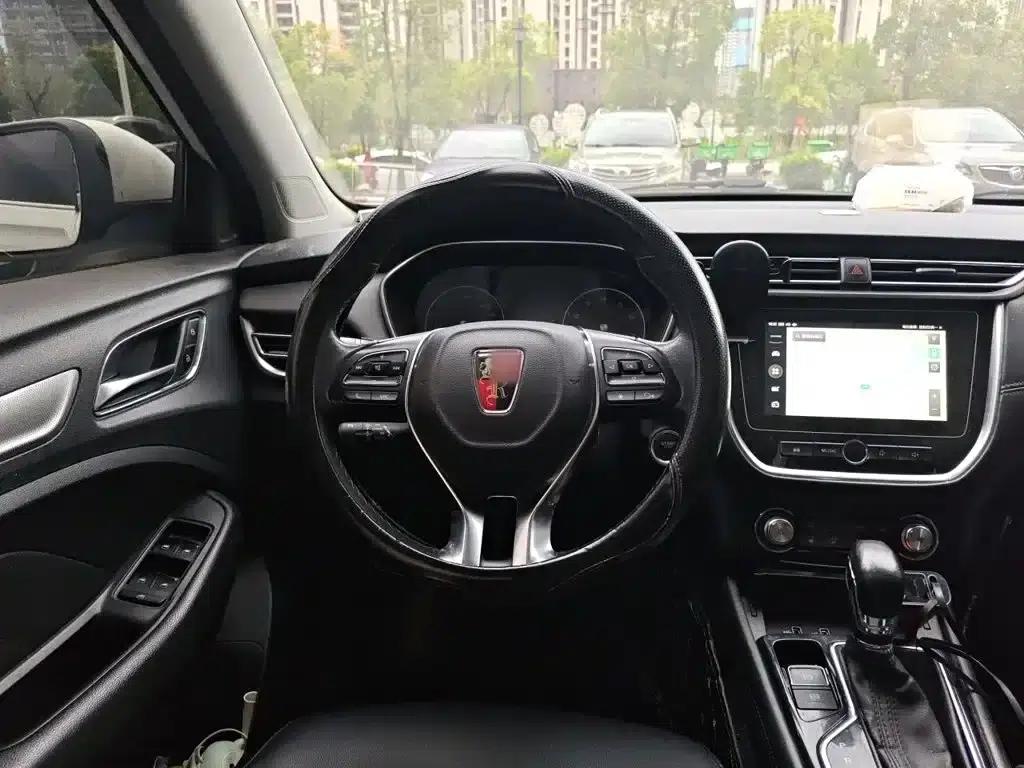 Roewe RX3 2018 1.6L CVT Internet Smart Edition — миниатюра 3